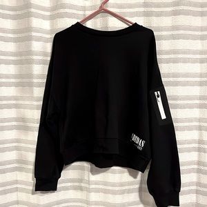 Adidas Sweatshirt